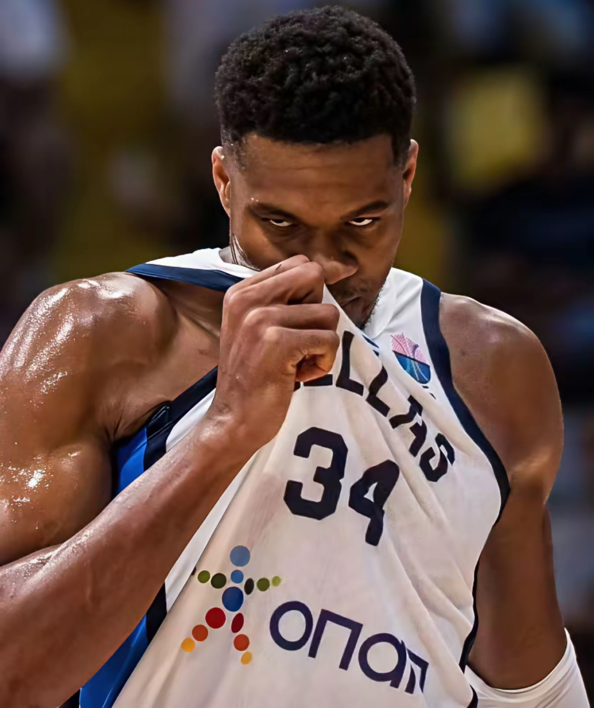 一号娱乐-包含字母哥连续十场比赛得分超过绝杀，勇士挑战极限！的词条