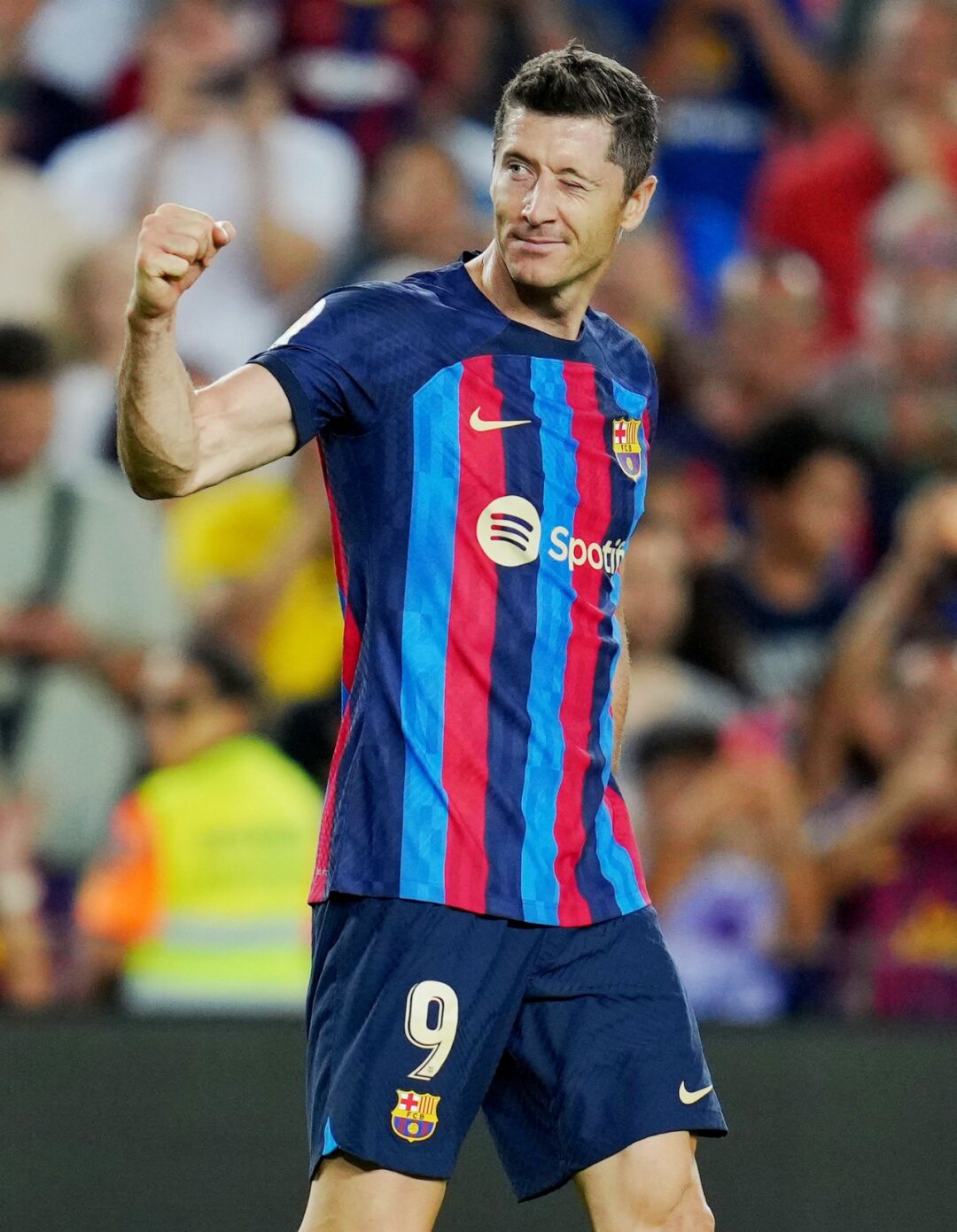 -关于莱万多夫斯基在德国队比赛中绝杀，势不可挡引发热议！的信息